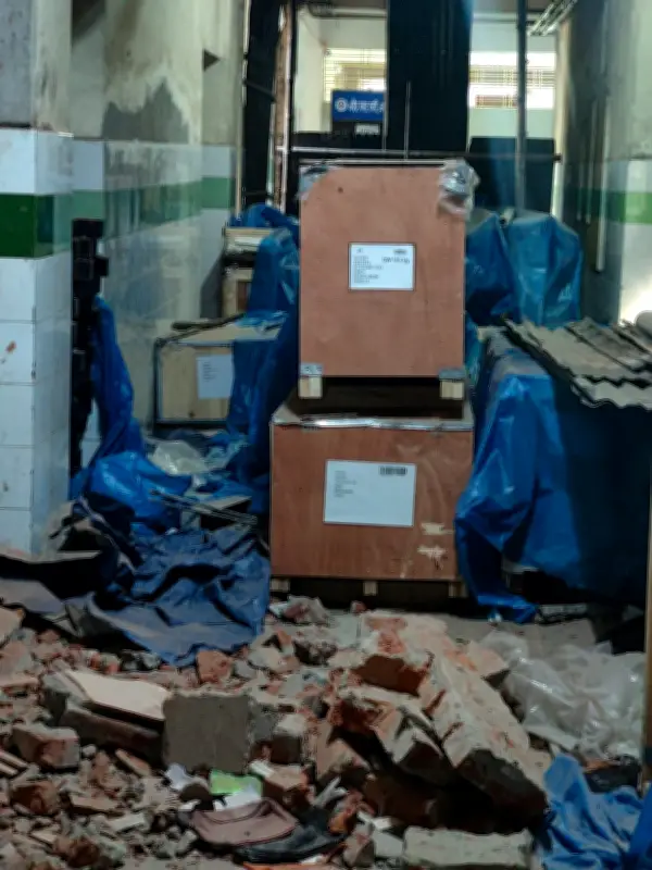 রাজশাহী মেডিকেলে আইসিইউ লিফট জালিয়াতি: তদন্তে ভুয়া কাগজপত্রের প্রমাণ