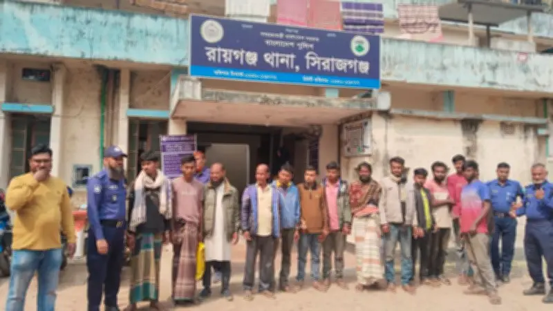 রায়গঞ্জে অবৈধ মাটি কাটায় ১৪ জনের কারাদণ্ড, আত্রাইয়ে রাস্তা বিলীনে ৬০ পরিবার বিপাকে