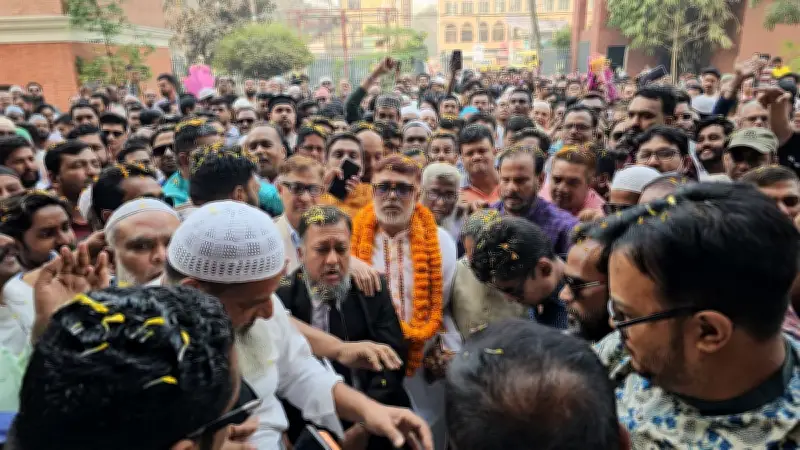 নারায়ণগঞ্জ সিটি করপোরেশনের প্রশাসক হিসেবে দায়িত্ব নিলেন বিএনপি নেতা সাখাওয়াত হোসেন