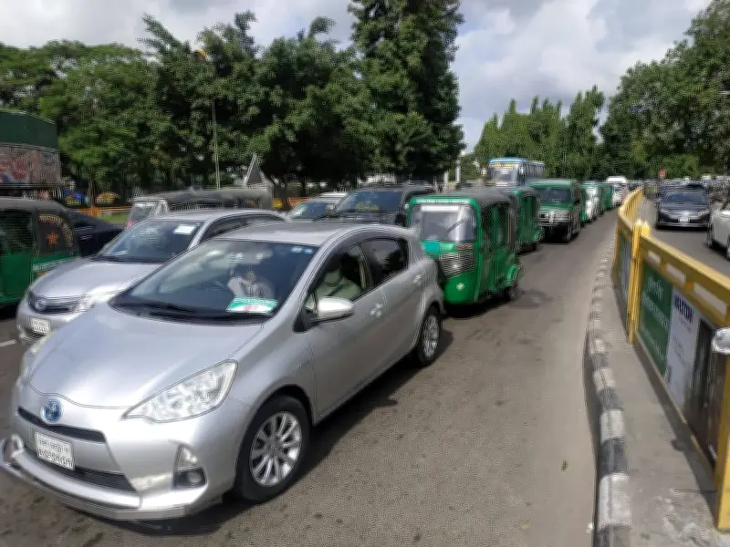 ঢাকার নাগরিক সংকট: নতুন প্রশাসকের সামনে চ্যালেঞ্জ ও প্রত্যাশা