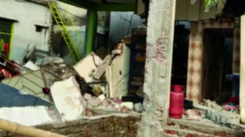 বাংলাদেশে অনলাইন শিক্ষার ভবিষ্যৎ: ডিজিটাল ডিভাইড ও সমাধানের পথ