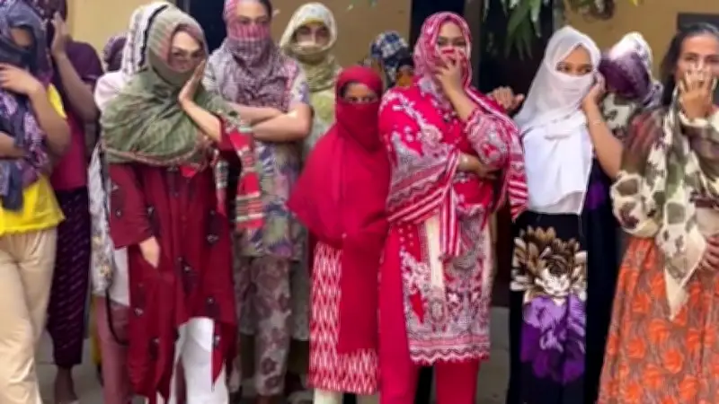 মুম্বাইয়ে ২৫ বাংলাদেশি গ্রেপ্তার, ভুয়া ওয়েবসাইট ও নিরাপত্তা সংক্রান্ত নানা ঘটনা