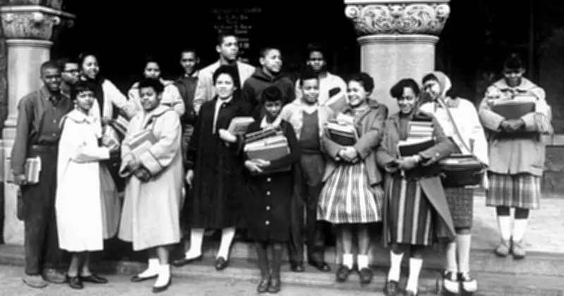 নরফোক-১৭: বর্ণবৈষম্যের বিরুদ্ধে যুদ্ধে ১৭ কৃষ্ণাঙ্গ শিক্ষার্থীর সাহসী সংগ্রাম