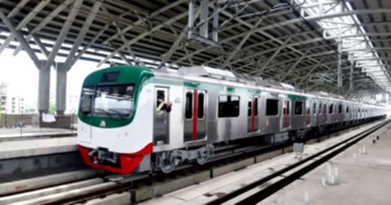 মেট্রোরেলে ভিডিও ধারণে কঠোর নিষেধাজ্ঞা, কর্তৃপক্ষের অনুমতি বাধ্যতামূলক