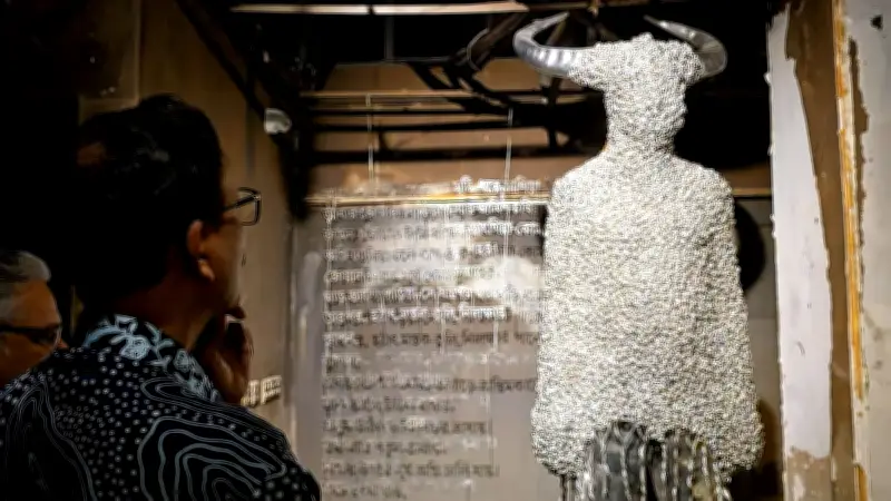 প্রথম আলোর ভিডিও প্রতিবেদন: বাংলাদেশের সাম্প্রতিক ঘটনাবলী নিয়ে আলোচনা