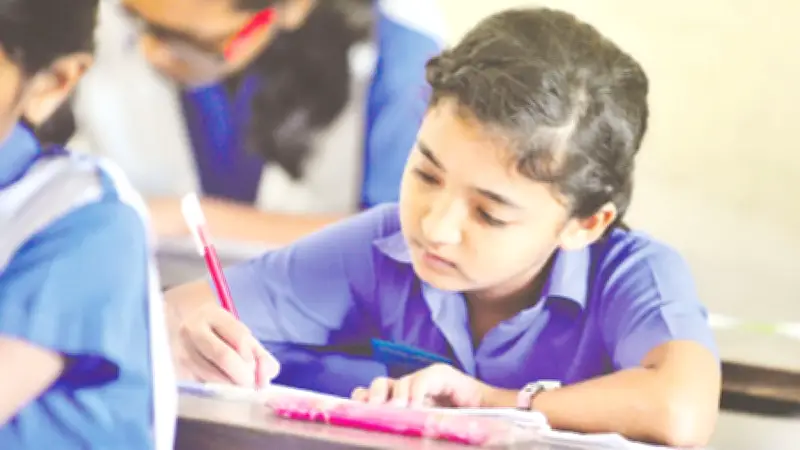 প্রথম ও দ্বিতীয় শ্রেণিতে পরীক্ষা চালু: শিক্ষাবিদদের উদ্বেগ ও বিকল্প মূল্যায়নের আহ্বান