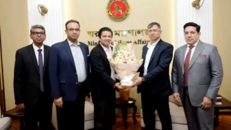 বাংলাদেশে অনলাইন শিক্ষার ভবিষ্যৎ: নতুন নীতিমালা ও চ্যালেঞ্জ