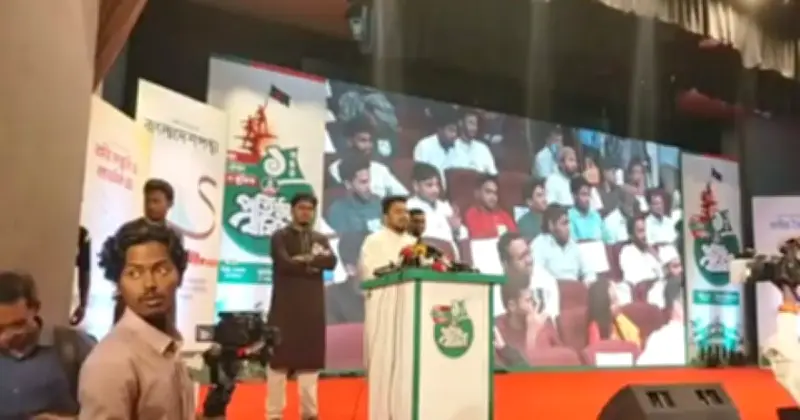 নাহিদ ইসলামের হুঁশিয়ারি: সংসদে কথা বলার পরিবেশ না থাকলে আন্দোলন রাজপথে গড়াবে