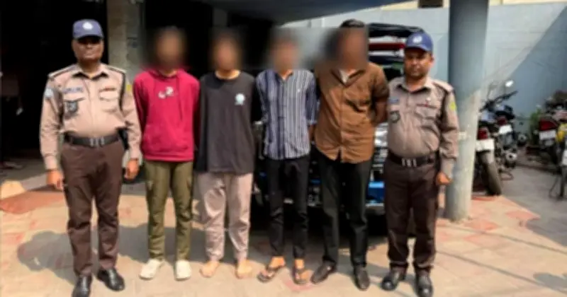 প্রধানমন্ত্রীর নির্দেশে অপহৃত স্কুলছাত্র উদ্ধার, চার সদস্যের অপহরণ চক্র গ্রেপ্তার