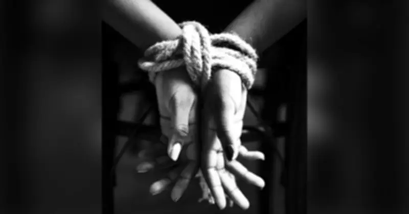 মোহাম্মদপুরের জেনেভা ক্যাম্পে আইনশৃঙ্খলা বাহিনীর বিশেষ অভিযান, আটক সন্দেহভাজন