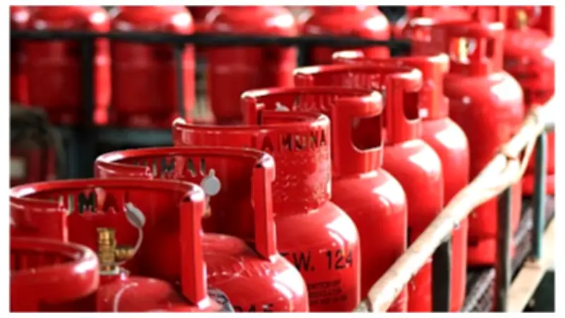 গ্যাসের দামে স্বস্তি, পাকিস্তানের হামলা ও শিশু মৃত্যু: আজকের শীর্ষ খবর