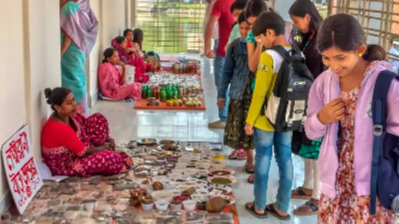 দেশি বীজের সমাহার: প্রান্তিক নারী কৃষকদের 'করুণাময়ী বীজ ভান্ডার' মেলায় প্রথম স্থান অধিকার