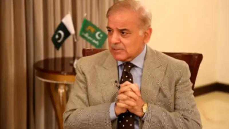 শাহবাজ শরিফের প্রতিরক্ষা ঘোষণা, গ্যাসের দামে স্বস্তি ও পাকিস্তানে 'মব' ঘটনার তদন্ত