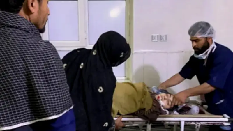 আফগান শরণার্থী শিবিরে রকেট হামলায় আহত ৯, পাকিস্তান-আফগানিস্তান বিরোধ মেটাতে সংলাপের আহ্বান