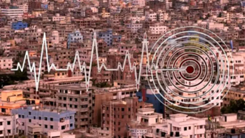 পুরান ঢাকায় এসির গ্যাস বিষ্ফোরণে তিনজন দগ্ধ, পাকিস্তানে হামলায় ৫৫ সেনা নিহত