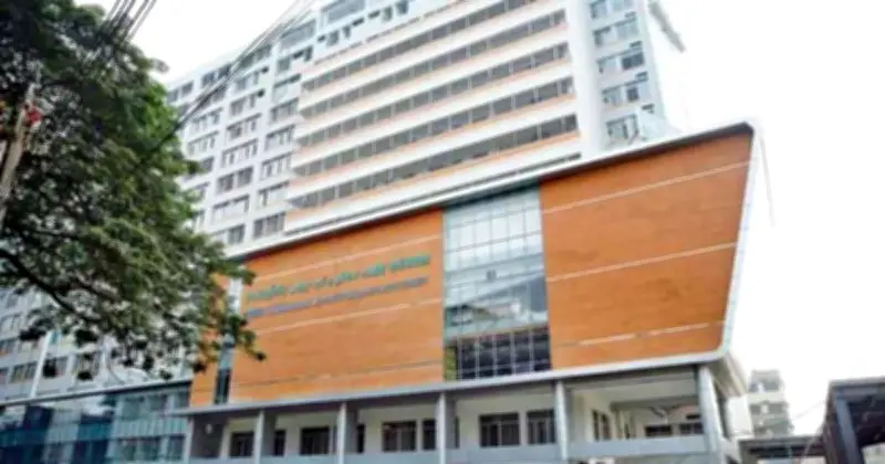 রাজধানীর নারিন্দায় এসি গ্যাস লিক থেকে ভয়াবহ আগুন, একই পরিবারের তিন সদস্য গুরুতর আহত