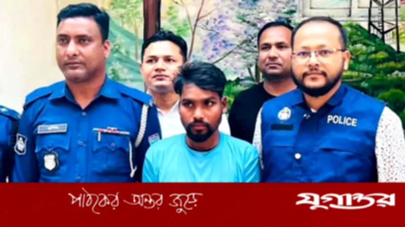 পারিবারিক কলহে বাবাকে ছুরিকাঘাতে হত্যা, পলাতক ছেলে গ্রেফতার
