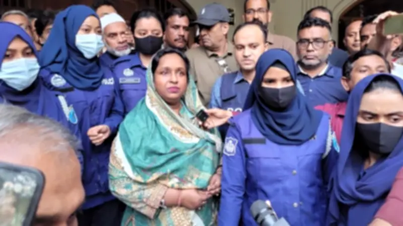 সাবেক মেয়র আইভীর বিরুদ্ধে মামলা, পুলিশ হত্যা মামলায় শ্যোন অ্যারেস্টের আবেদন