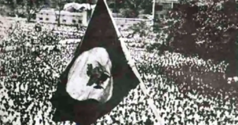 ঢাবিতে পতাকা উত্তোলন দিবসে আ স ম আব্দুর রবের 'সম্মানিত অতি�িথি' পদবী নিয়ে তীব্র সমালোচনা