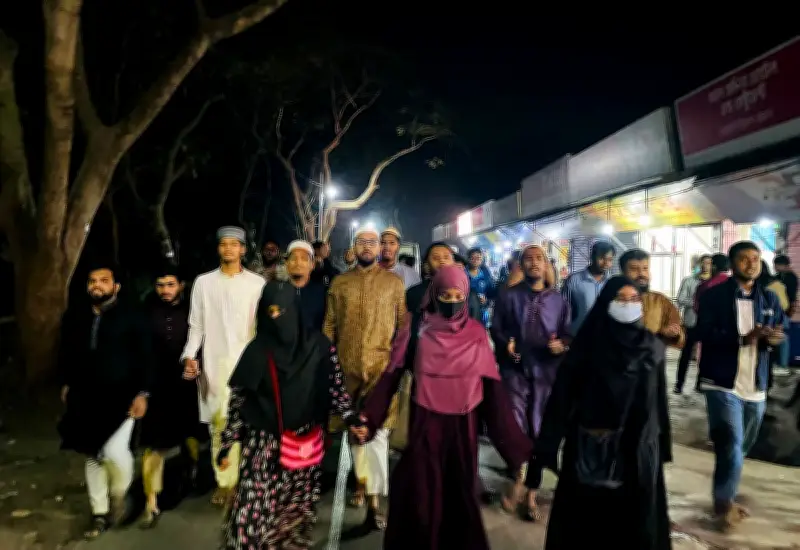 জাহাঙ্গীরনগর বিশ্ববিদ্যালয়ে ধর্ষণ বিচারের দাবিতে জাকসুর বিক্ষোভ ও সমাবেশ