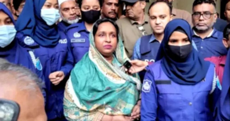 সাবেক মেয়র সেলিনা হায়াৎ আইভীর বিরুদ্ধে নতুন মামলায় 'শোন অ্যারেস্ট' আদেশ