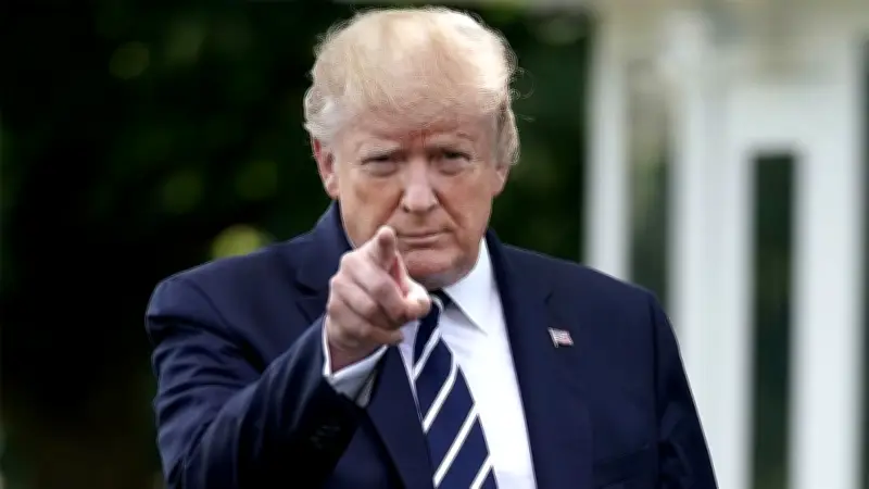 ইরান মার্কিন শর্ত মানবে না, ট্রাম্পের সামরিক হুঁশিয়ারি; পাকিস্তানে বৈষম্যবিরোধী নেতার পোস্টে তোলপাড়