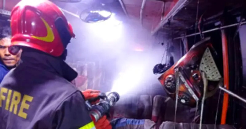 চাঁদপুরের মতলব দক্ষিণে বাসস্ট্যান্ডে আগুন, জৈনপুর এক্সপ্রেসের তিন বাস পুড়ে গেছে