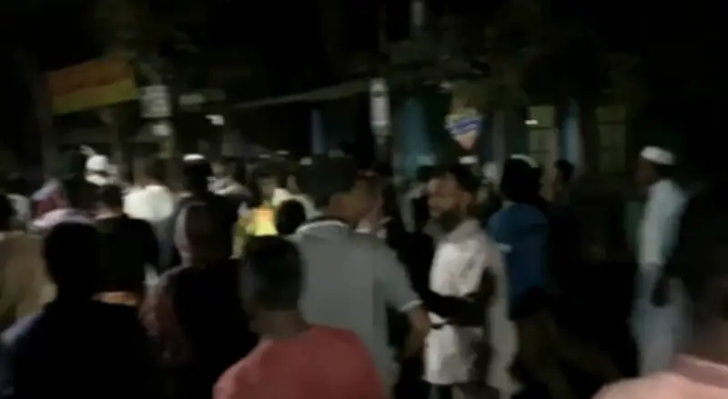 ফরিদপুরের সালথায় সরকারি জমি দখল নিয়ে সংঘর্ষে ১৫ জন আহত