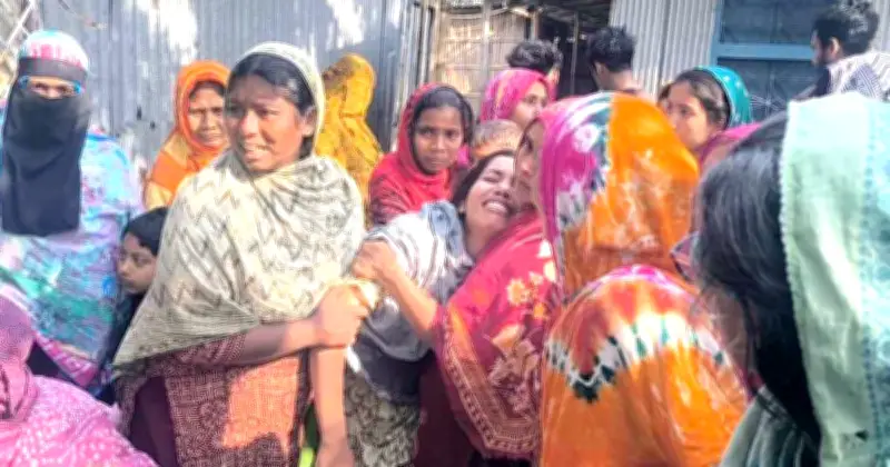 পাবনার ঈশ্বরদীতে দাদি ও নাতনির মরদেহ উদ্ধার: পুলিশের তদন্ত চলছে