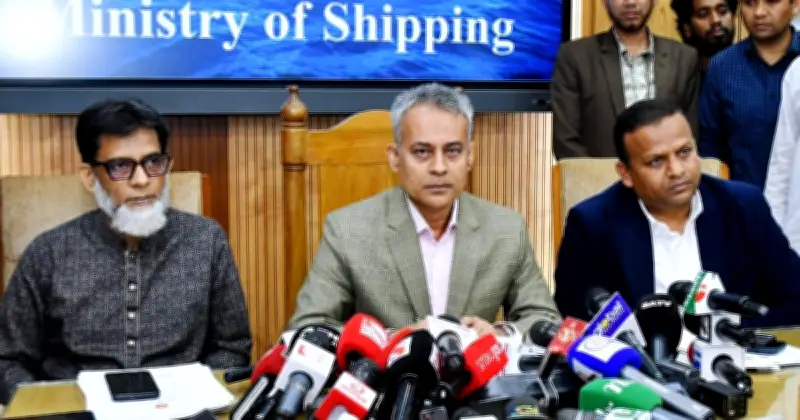 ঈদযাত্রায় নৌপথে অতিরিক্ত ভাড়া নিষিদ্ধ, কঠোর হুঁশিয়ারি মন্ত্রীর
