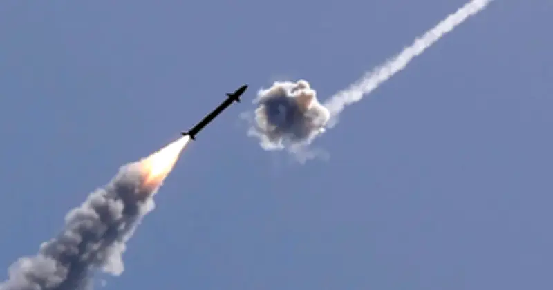 ইরানে ইসরায়েলের আকস্মিক হামলা শুরু, আন্তর্জাতিক উত্তেজনা বৃদ্ধি