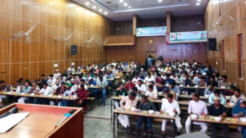 শরণখোলা-মোড়েলগঞ্জে প্রধানমন্ত্রীর ইফতার মাহফিল, নিয়োগ বিজ্ঞপ্তি ও অন্যান্য গুরুত্বপূর্ণ খবর