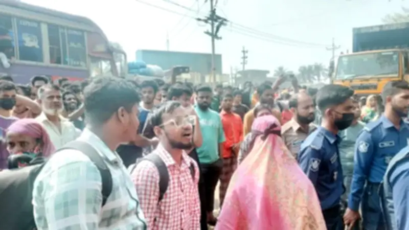 বিশ্বজুড়ে উত্তেজনা: ইরান-ইসরায়েল সংঘাত, ঢাকায় অবরোধ ও দেশের নানা ঘটনা