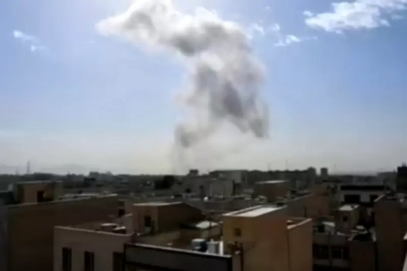 বাংলাদেশে অনলাইন শিক্ষার ভবিষ্যৎ: নতুন নীতিমালা ও চ্যালেঞ্জ