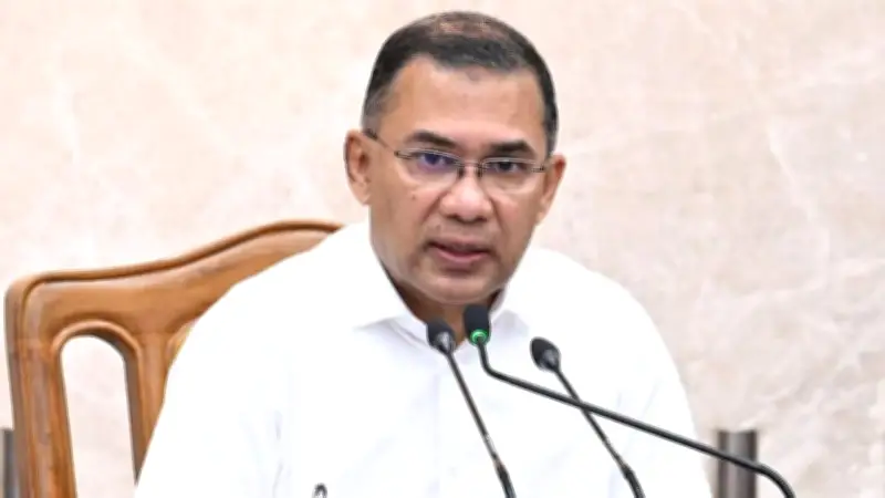 প্রধানমন্ত্রীর নির্দেশ: পণ্য খালাসে দেরি রোধে কর্মকর্তাদের সহযোগিতা চান