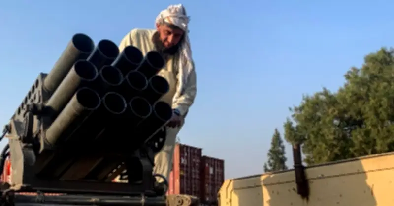 আফগানিস্তানের দাবি: পাকিস্তানি যুদ্ধবিমান ভূপাতিত, পাইলট গ্রেপ্তার; ইসলামাবাদ অস্বীকার