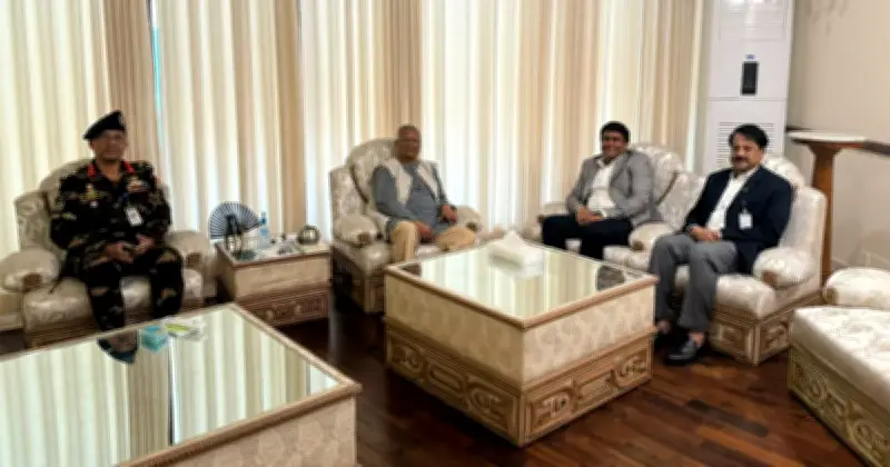 প্রধানমন্ত্রীর প্রতিনিধি দলের সঙ্গে সৌজন্য সাক্ষাৎ করলেন সাবেক প্রধান উপদেষ্টা ড. মুহাম্মদ ইউনূস