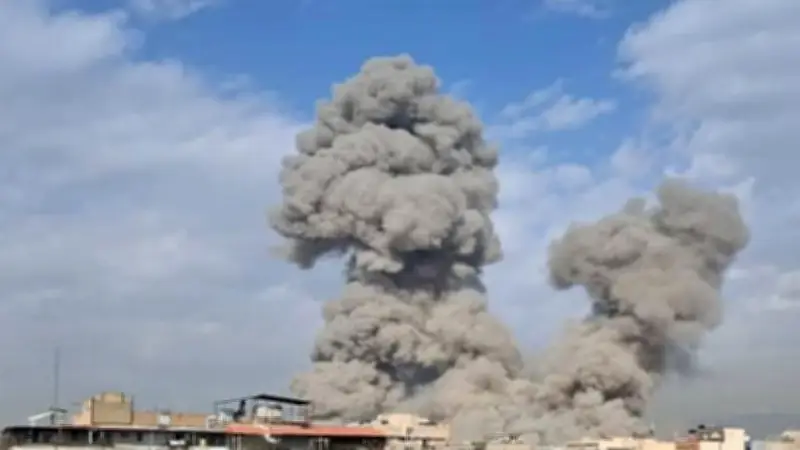 ইরানের স্কুলে হামলায় ৫ শিক্ষার্থী নিহত, কাতারে বাংলাদেশিদের জন্য বিশেষ সতর্কতা জারি