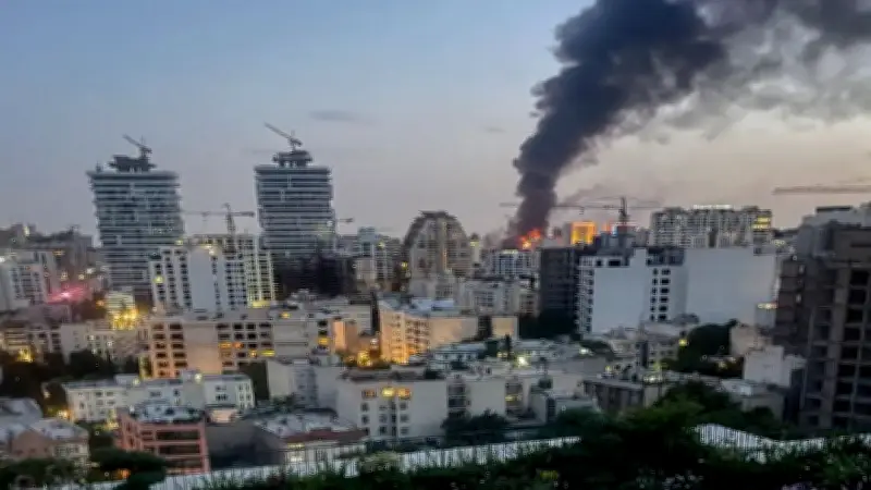 ইরান-ইসরায়েল সংঘাতে উত্তপ্ত মধ্যপ্রাচ্য: ফ্লাইট স্থগিত, স্কুলে হামলায় নিহত ৪০