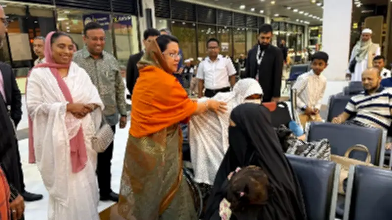 মধ্যপ্রাচ্যে ফ্লাইট স্থগিত: বিমানবন্দরে মন্ত্রীর পরিদর্শন ও যাত্রীদের ভোগান্তি