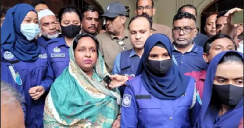 সেলিম মন্ডল হত্যা মামলায় গ্রেপ্তার দেখানো হলো ডা. সেলিনা হায়াৎ আইভিকে