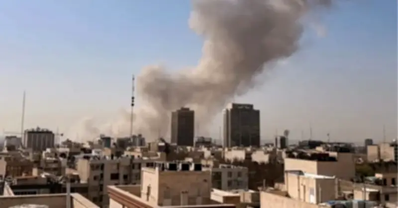 ইরানে যুক্তরাষ্ট্র-ইসরায়েলি হামলায় ২০টির বেশি প্রদেশ ক্ষতিগ্রস্ত, নিহত অন্তত ৭০