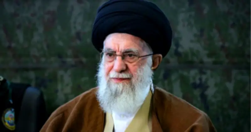 ইরানের সুপ্রিম লিডার খামেনির মৃত্যু নিয়ে বিরোধপূর্ণ দাবি, ইসরায়েল-যুক্তরাষ্ট্রের হামলার অভিযোগ