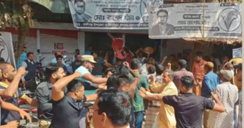 ঝিনাইদহে বিএনপি প্রার্থীর অফিসে সংঘর্ষ: পাঁচজন গ্রেফতার, মামলায় আটজনের নাম