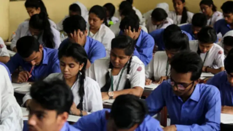 এইচএসসি ইংরেজি দ্বিতীয় পত্র: Right Form of Verb-এর গুরুত্বপূর্ণ অনুশীলনী