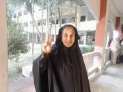 ত্রয়োদশ জাতীয় সংসদ নির্বাচনে ঢাকার কেন্দ্রগুলিতে ভোটগ্রহণ শান্তিপূর্ণভাবে শুরু