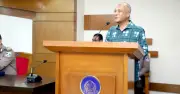 স্বরাষ্ট্র উপদেষ্টার প্রশংসা: নির্বাচনে আইনশৃঙ্খলা বাহিনীর ভূমিকা রোল মডেল