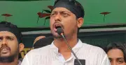 নাসীরুদ্দীন পাটওয়ারীর দৃঢ় অবস্থান: 'আমরা অন্যায়ের বিরুদ্ধে কথা বলে যাব'