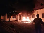 শিবপুরে জমি বিরোধে হামলার গুজবে অভিযুক্তের বাড়িতে হামলা ও অগ্নিসংযোগ