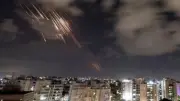 ইরানের পাল্টা হামলা শুরু, যুদ্ধের শঙ্কায় বিশ্ব উত্তেজিত